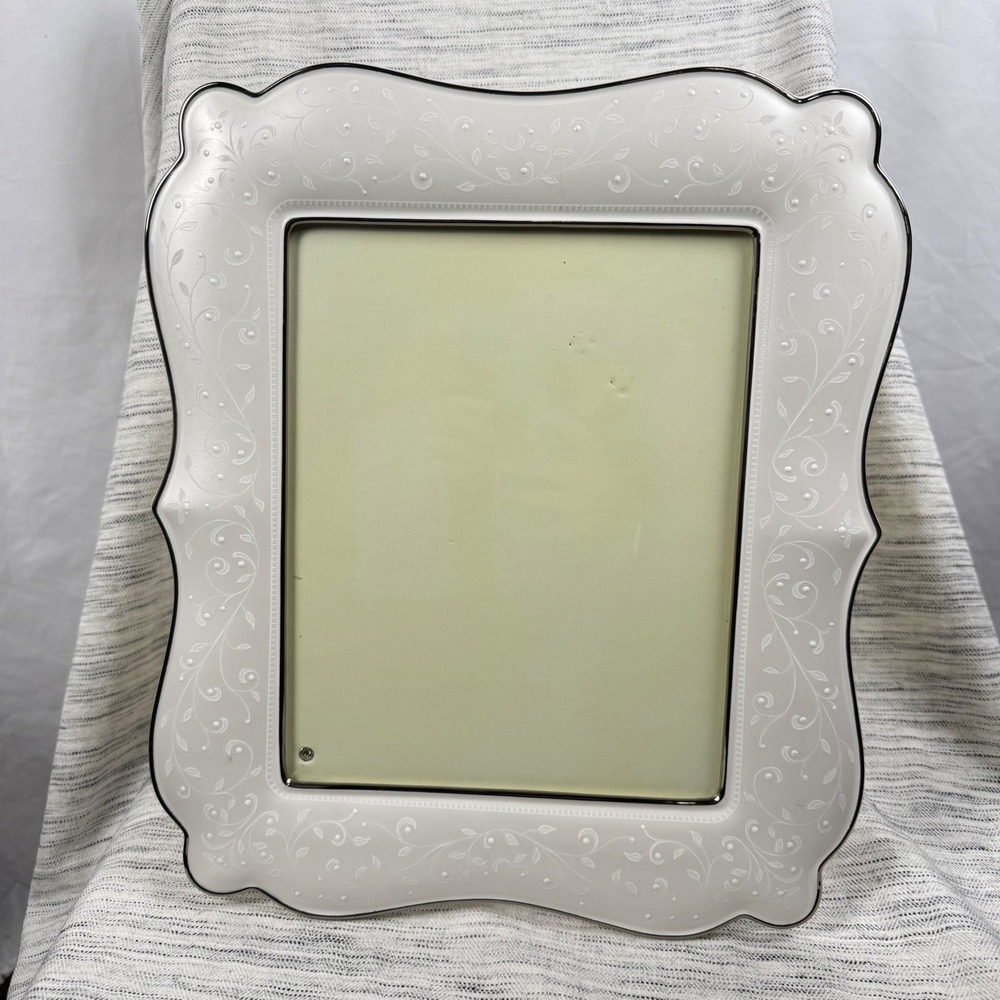 Lenox Opal Innocence 8x10 White Porcelain Photo Picture Frame Decor Wedding